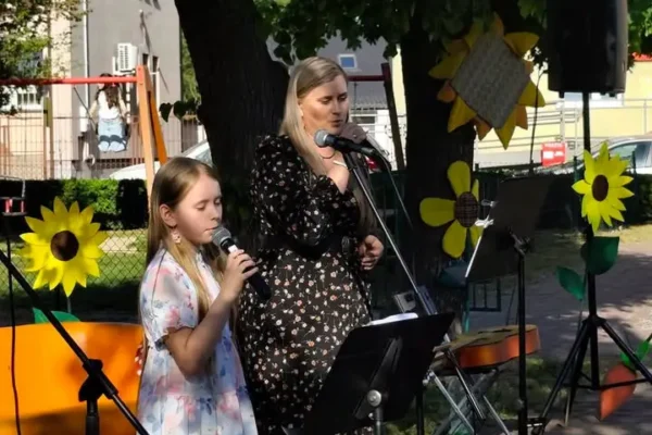 Laura Wojciechowska z Gminy Chodel zaśpiewa w Puławach