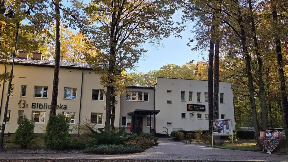 Obiady w Poniatowej: barszcz ukraiński i roladki schabowe za 27 zł