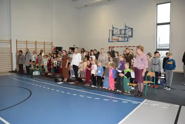 Pierwszoklasiści z Poniatowej-Kolonii złożyli ślubowanie